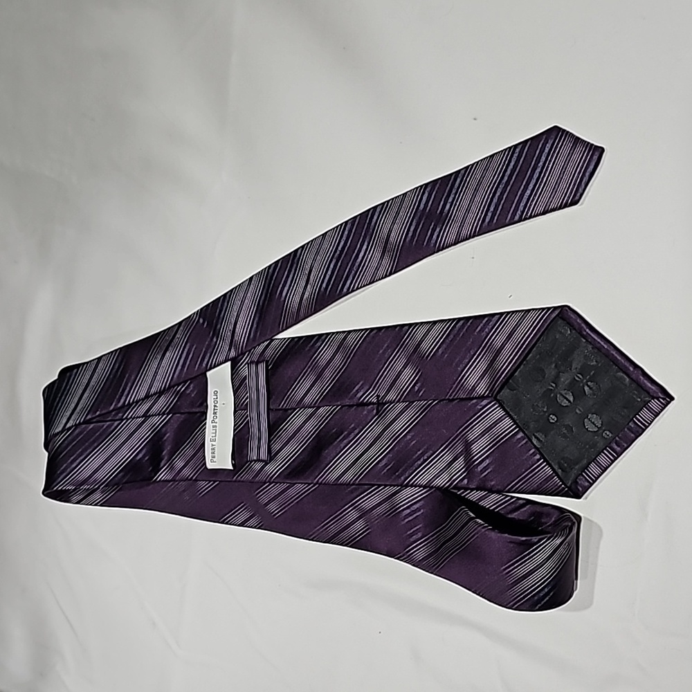 Perry Ellis Potfolio Men's Tie - Picture 6 of 8